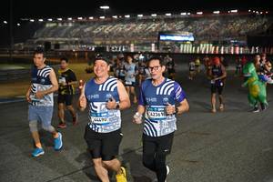 BIB: 
                            <button type="button" onclick="openModal(23911669)" class="btn btn-primary btn-sm float-right btn-popup" data-toggle="modal" data-target=".modal-high-quality">
                        <i class="fas fa-shopping-cart"></i> Add to Cart
                    </button>
                                            <button type="button" onclick="isThisMe(23911669, true)" class="btn btn-success btn-sm float-right btn-popup btn-isme hidden" data-toggle="tooltip" data-placement="bottom" title="นี่คือรูปของคุณใช่ไหม คลิกที่นี่เพื่อเอาเข้าอัลบั้ม">
                        <i class="fas fa-plus"></i> Add to album
                    </button>
                    <button type="button" onclick="isThisMe(23911669, false)" class="btn btn-warning btn-sm float-right btn-popup btn-isnotme hidden">
                        <i class="fas fa-ban"></i> Remove from album
                    </button>